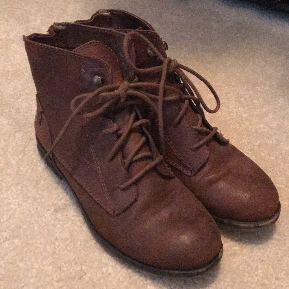 Crown lace up booties